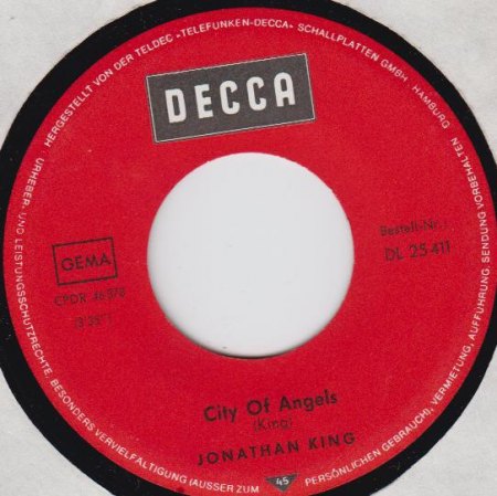 JONATHAN KING (Piglets)