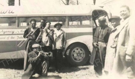 SAX KARI mit Beverly Bea