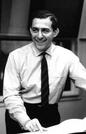 JOE HARNELL