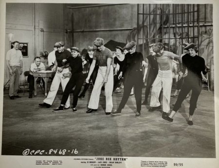 JUKE BOX RHYTHM