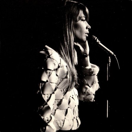 FRANCOISE HARDY