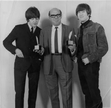 DICK JAMES