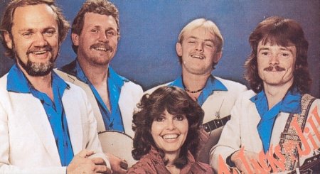 FOUR JACKS AND A Jill