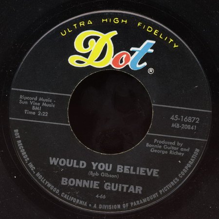 Guitar, Bonnie -5_Bildgröße ändern.jpg