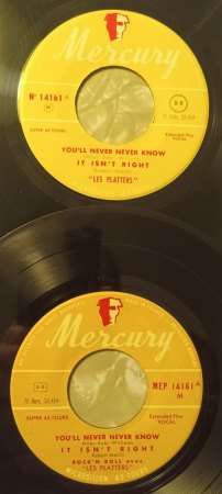 THE CASHMERES / THE MARKTONES