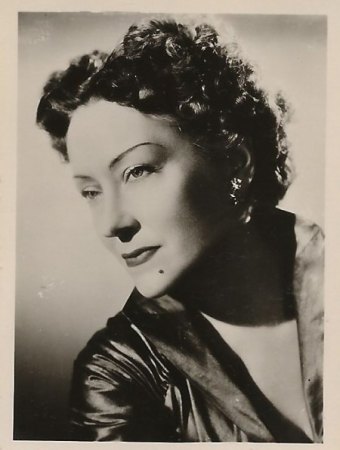 GLORIA SWANSON