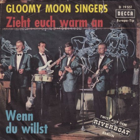 GLOOMY MOON SINGERS