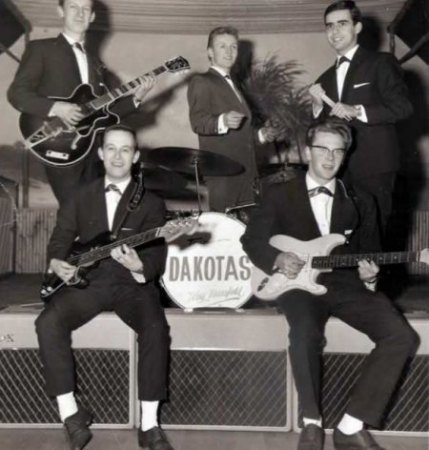 PETE MACLAINE