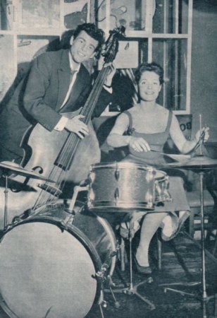 HORST BUCHHOLZ