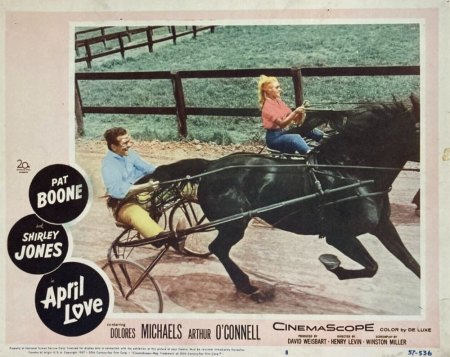 APRIL LOVE (Junges Glück im April)