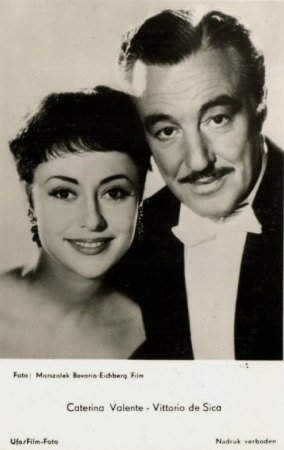 CATERINA VALENTE - Autogrammkarten