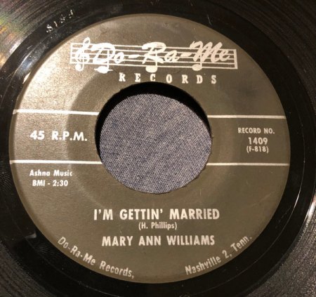ANN WILLIAMS