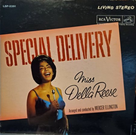Deloreese  Patricia Early = DELLA REESE