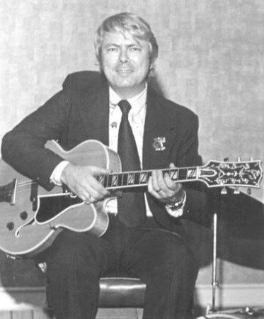 KENNY GILL
