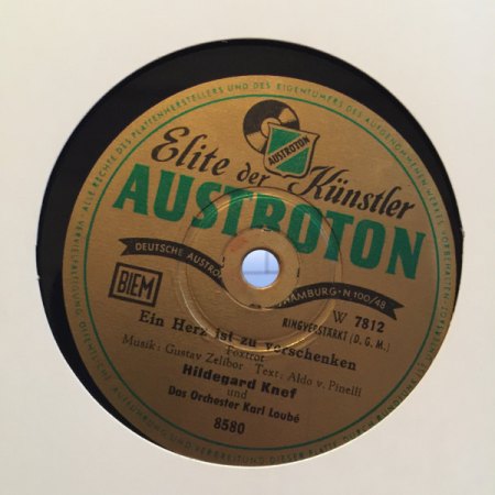 HILDEGARD KNEF die Neff