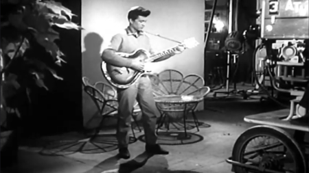 THE GOLDEN DISC / Die goldene Schallplatte / The In-Between Age (1957/58)