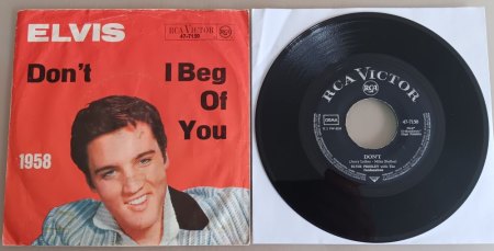 Elvis Jahreszahlcover 1958 Don`t / I beg of you  V3/V4