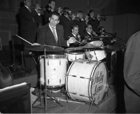 SHELLY MANNE