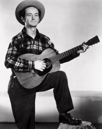 WOODY GUTHRIE