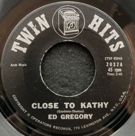 TWIN HITS - OPERATORS, das US-Kaufhaus-Label (PPX-Produktionen)