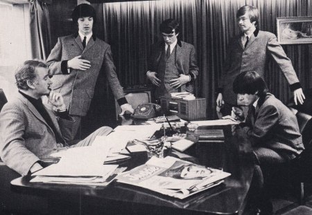 ESCORTS  (from Liverpool)