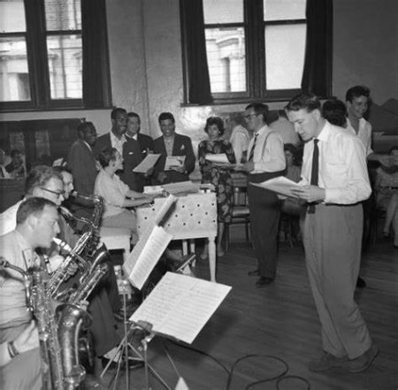 JACK GOOD Presents LORD ROCKINGHAM'S XI