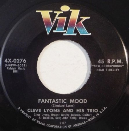 CLEVE LYONS AND HIS TRIO