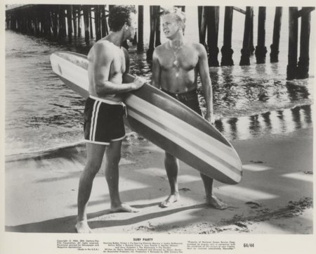 SURF PARTY