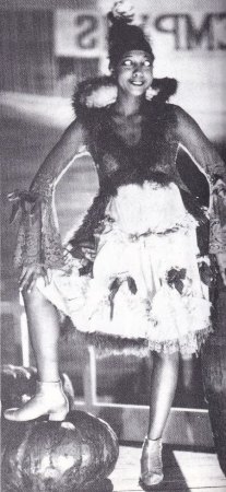 JOSEPHINE BAKER