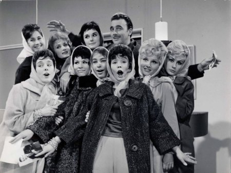 CAFE ORIENTAL  (1961)