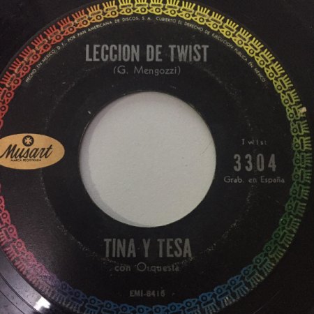 TINA Y TESA