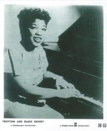 MARTHA DAVIS