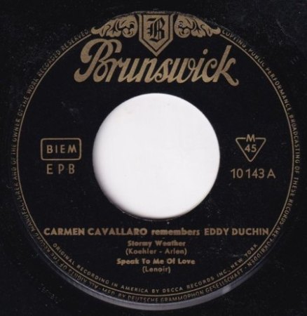 CARMEN CAVALLARO