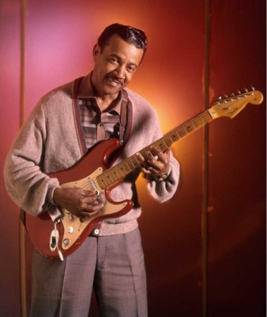 PEE WEE CRAYTON