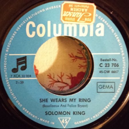 'La Golondrina' alias 'She Wears My Ring'