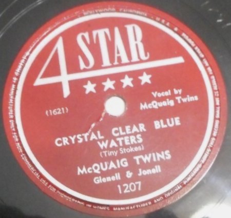 HOLLY TWINS / McQUAIG TWINS