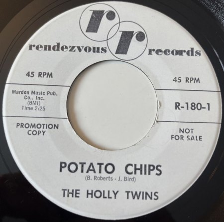 HOLLY TWINS / McQUAIG TWINS