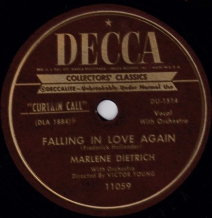 Falling In Love Again (Ich bin von Kopf bis Fuß auf Liebe eingestellt)