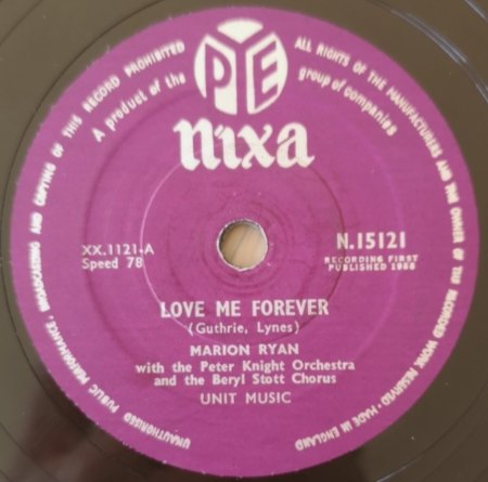 LOVE ME FOREVER gab es auch auf deutsch