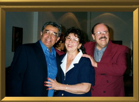 Jean,Cathy05aus2000.jpg