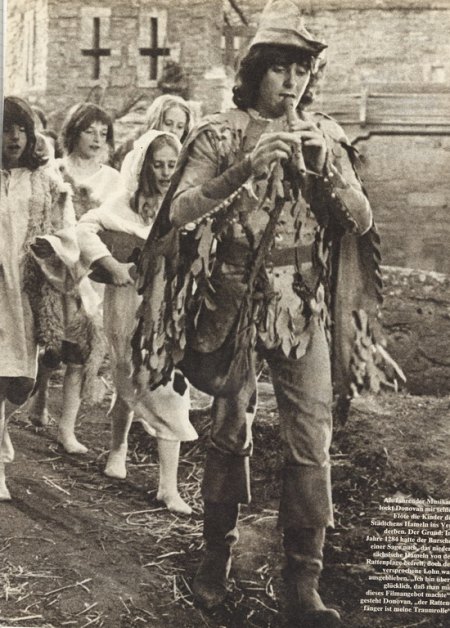 Donovan -21_Bildgröße ändern.jpg