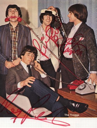 Troggs - (15)_Bildgröße ändern.jpg
