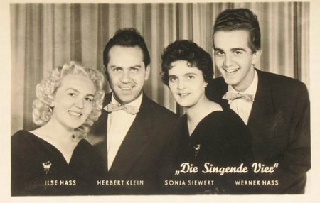 Werner Hass (Die Singenden Vier) DDR.jpg