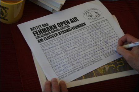 Fehmarn 4.9.10 Unterschriftenliste_137.jpg