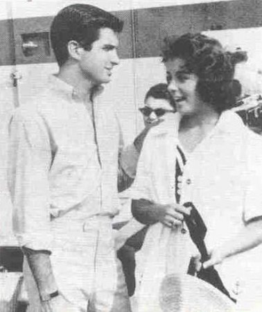 Molittieri,Pat02mit George Hamilton in Where The Boys Are.jpg