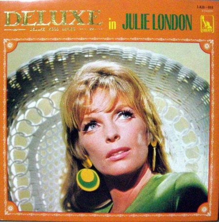 London,Julie19DeLuxe in London Liberty LEB 018.jpg