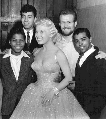 ChasMcDevittSkiffleGroup01und Frankie Lymon.jpg