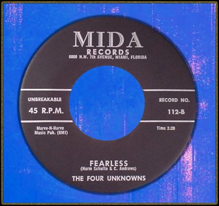 FOUR UNKNOWNS - FEARLESS_IC#002.jpg