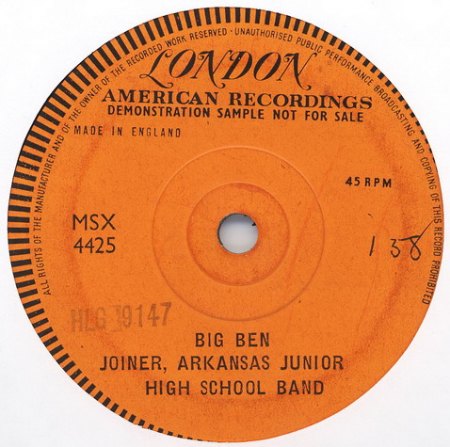 Joiner Arkansas Junior High School Band - Big Ben_Bildgröße ändern.jpg