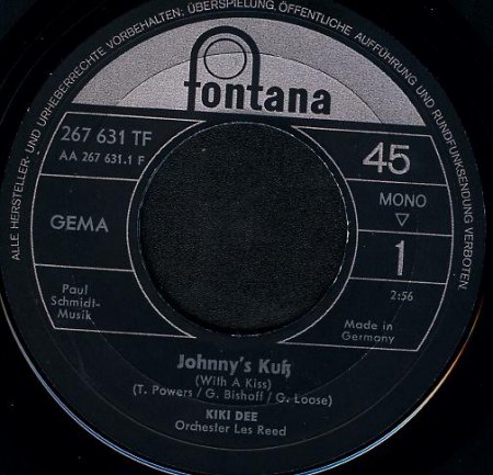Dee,Kiki02Johnny s Kuss Fontana 267631 TF.jpg